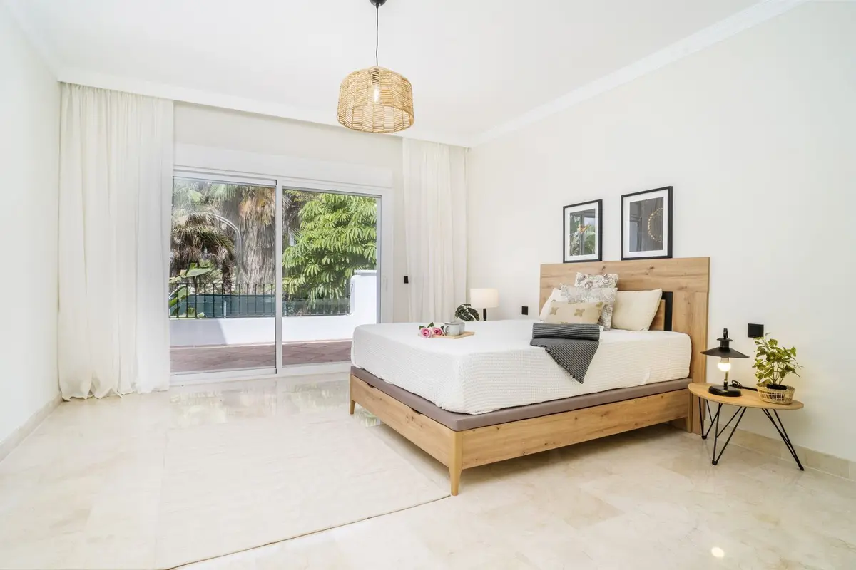 Middle Floor Apartment in Marbella