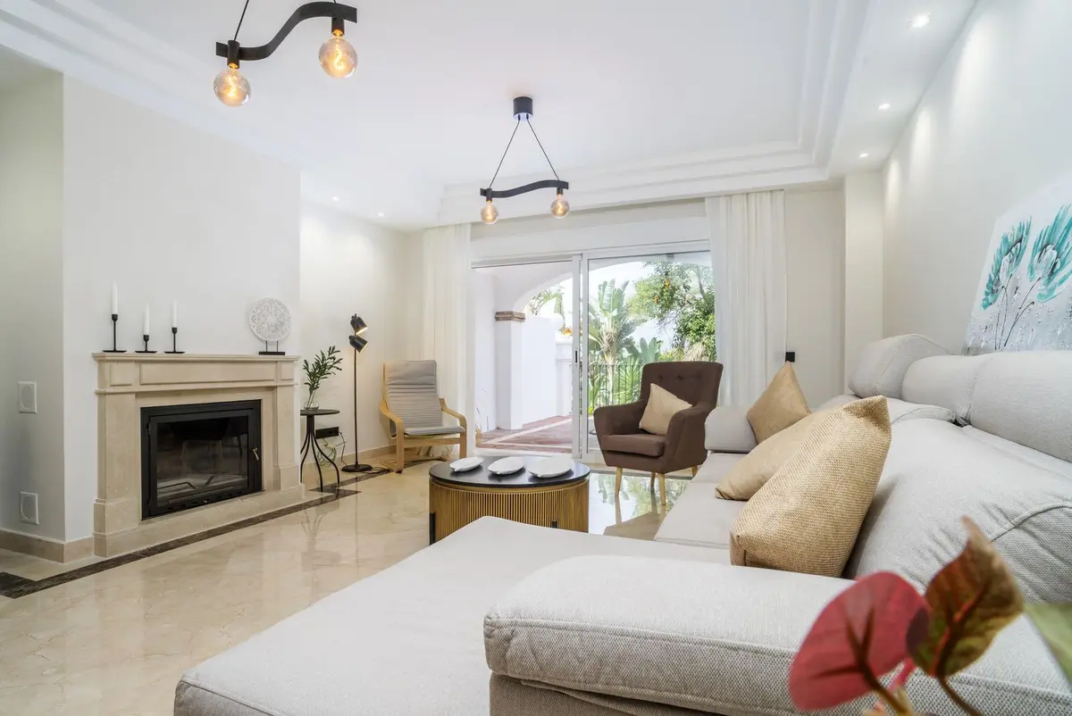 Middle Floor Apartment in Marbella