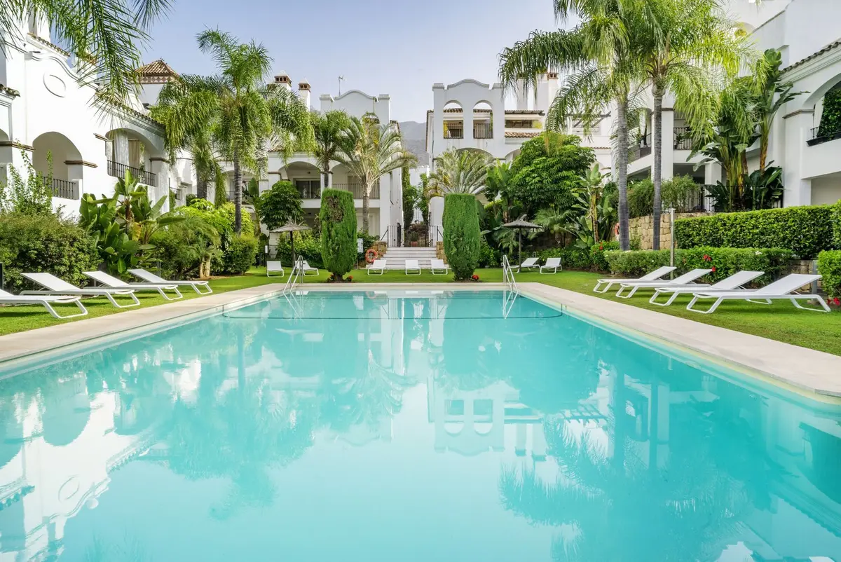 Middle Floor Apartment in Marbella