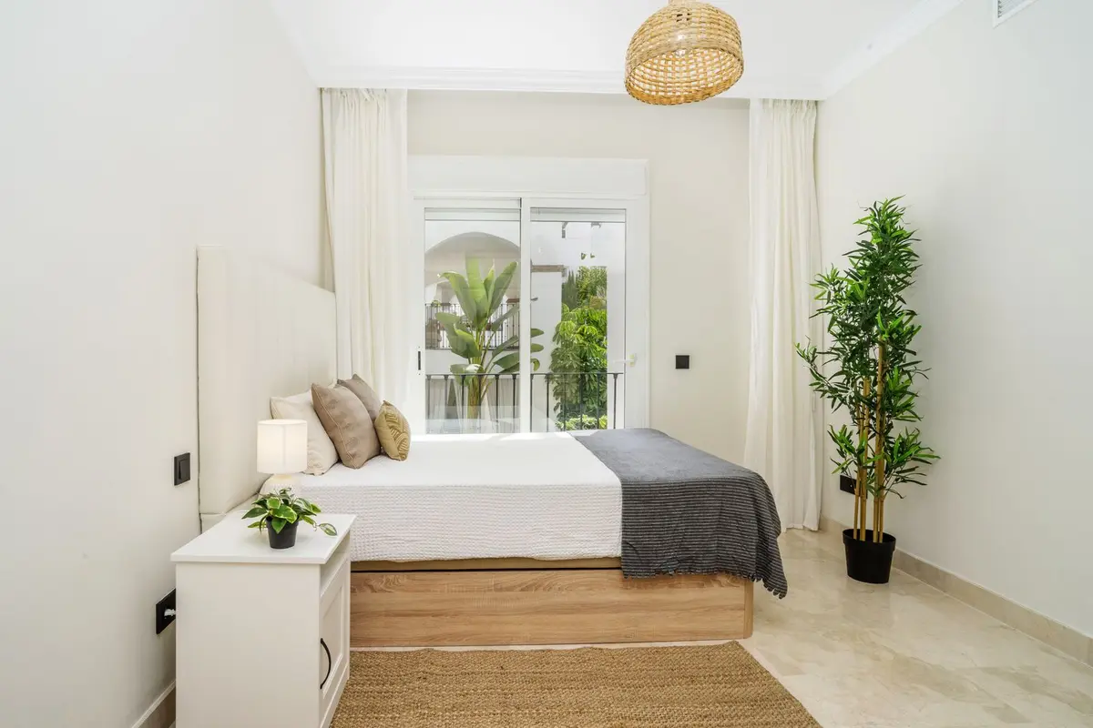 Middle Floor Apartment in Marbella