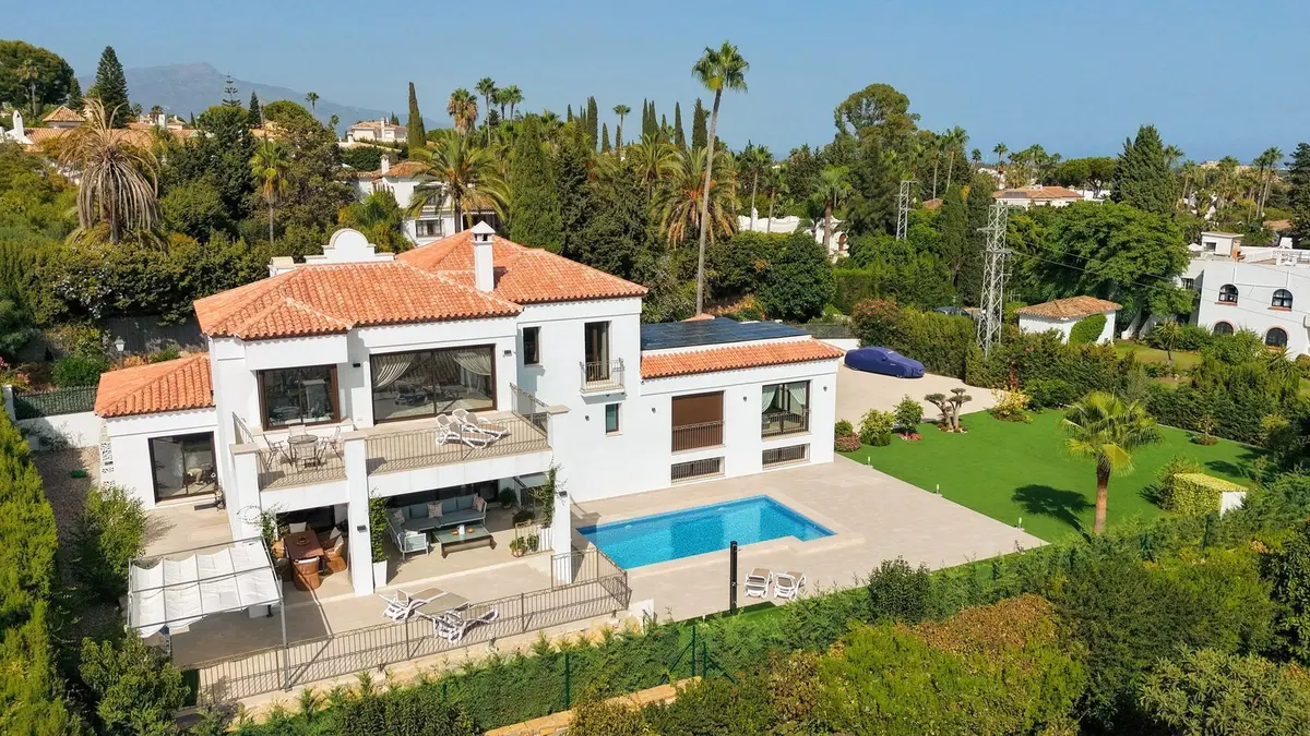 Detached Villa in Estepona