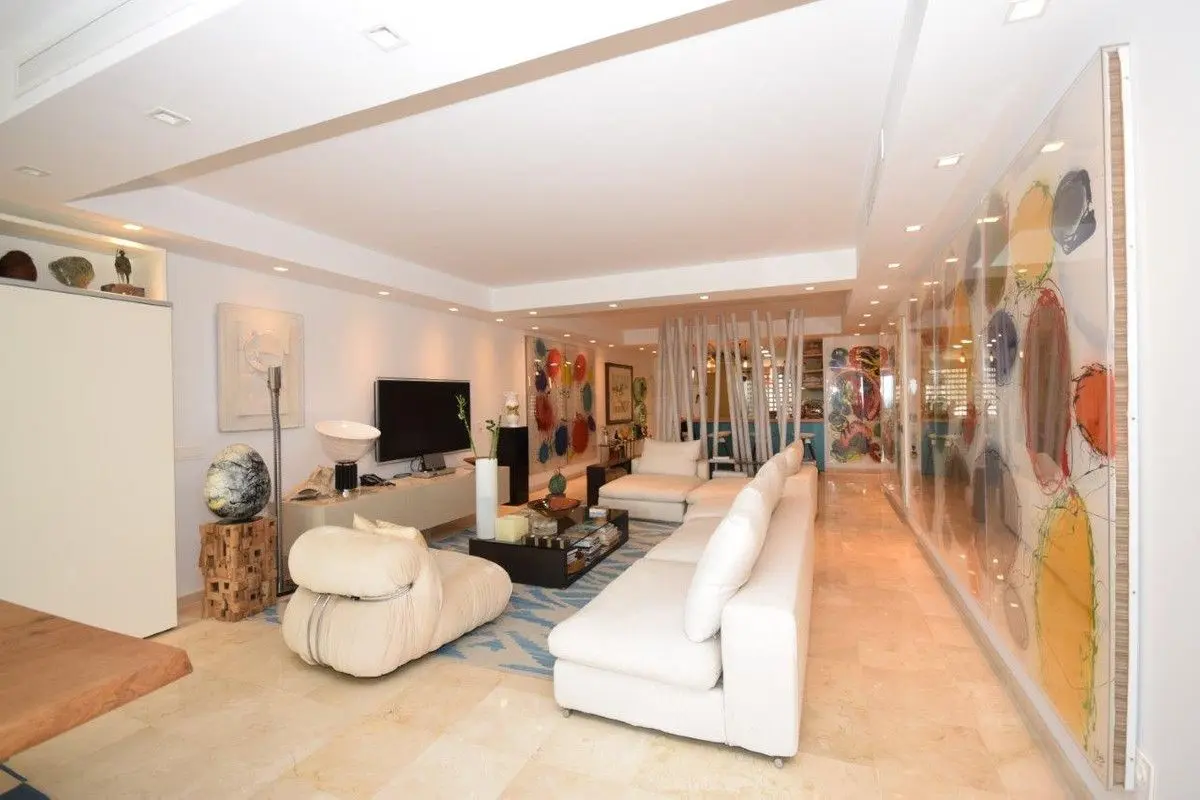 Middle Floor Apartment in Costalita