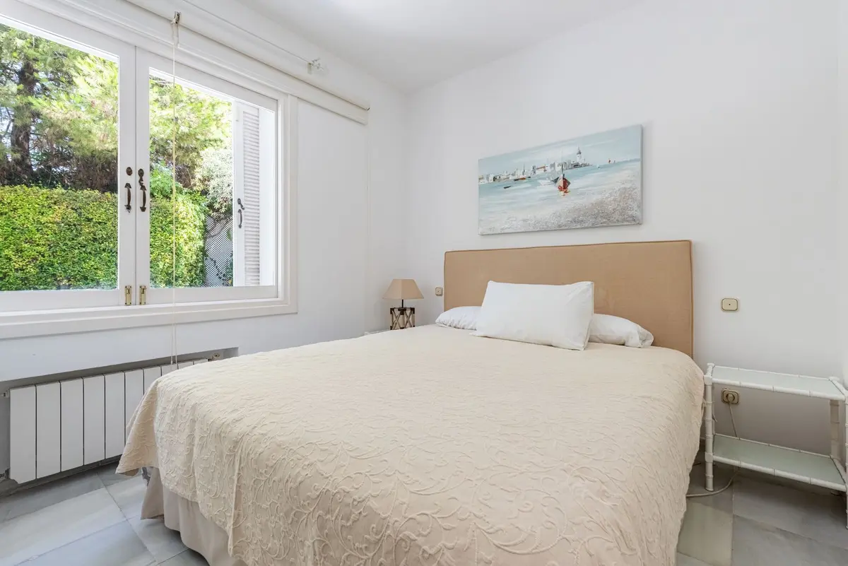 Semi-Detached House in Los Monteros