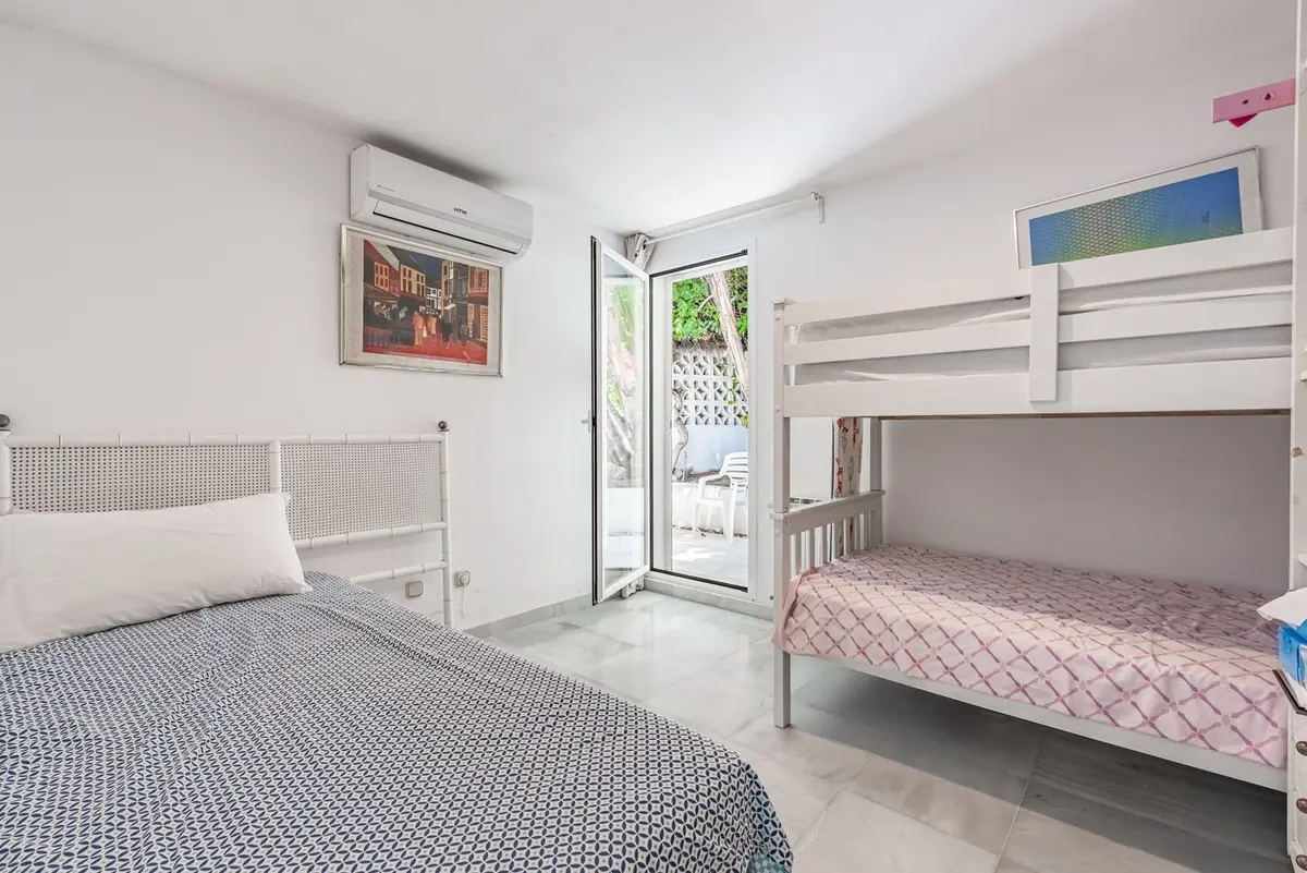 Semi-Detached House in Los Monteros
