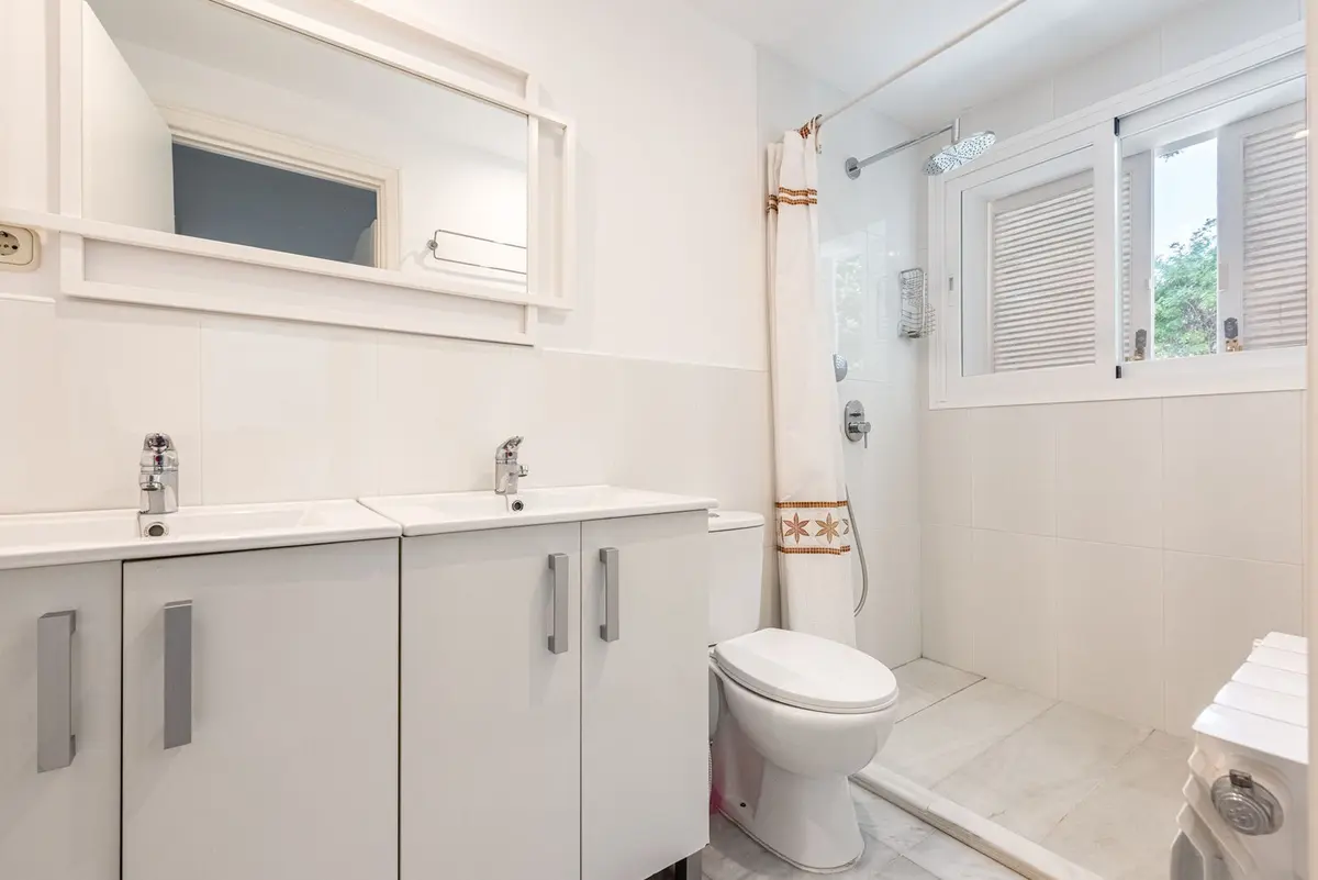 Semi-Detached House in Los Monteros