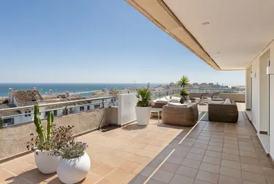 Panoramic Sea View 3 Bedroom Penthouse in Puerto Banús