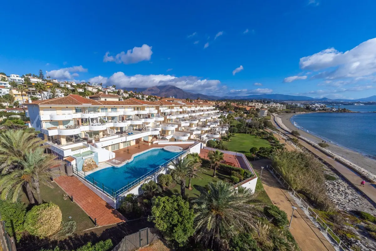 Penthouse in Estepona
