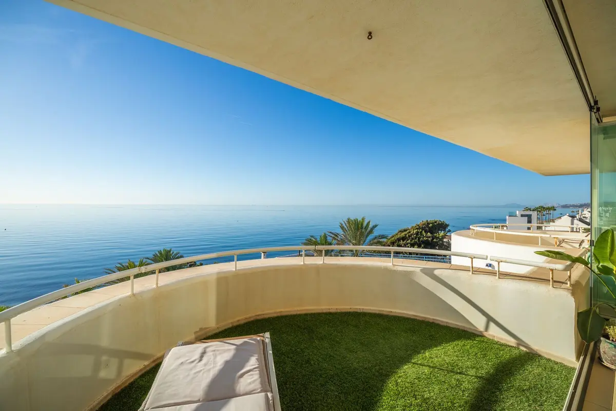 Penthouse in Estepona