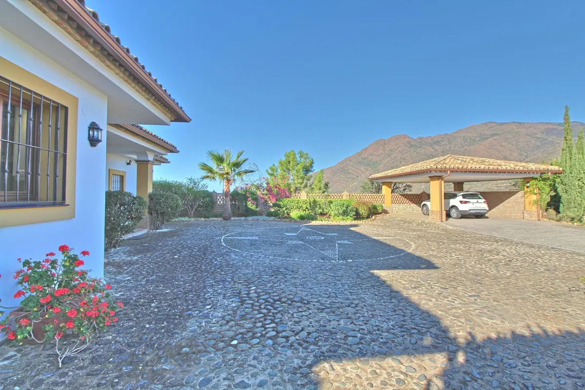 Finca - Cortijo in Estepona