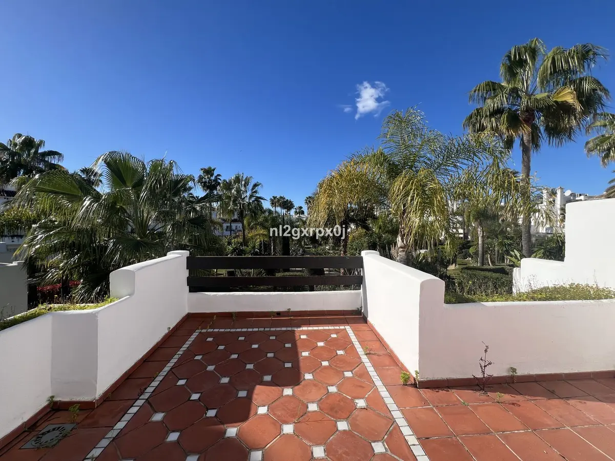 Semi-Detached House in Costalita