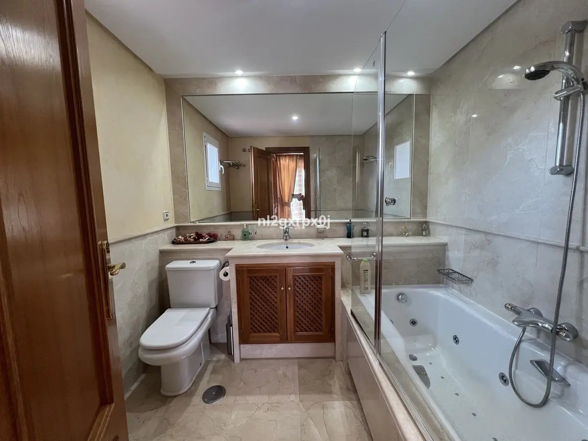 Semi-Detached House in Costalita