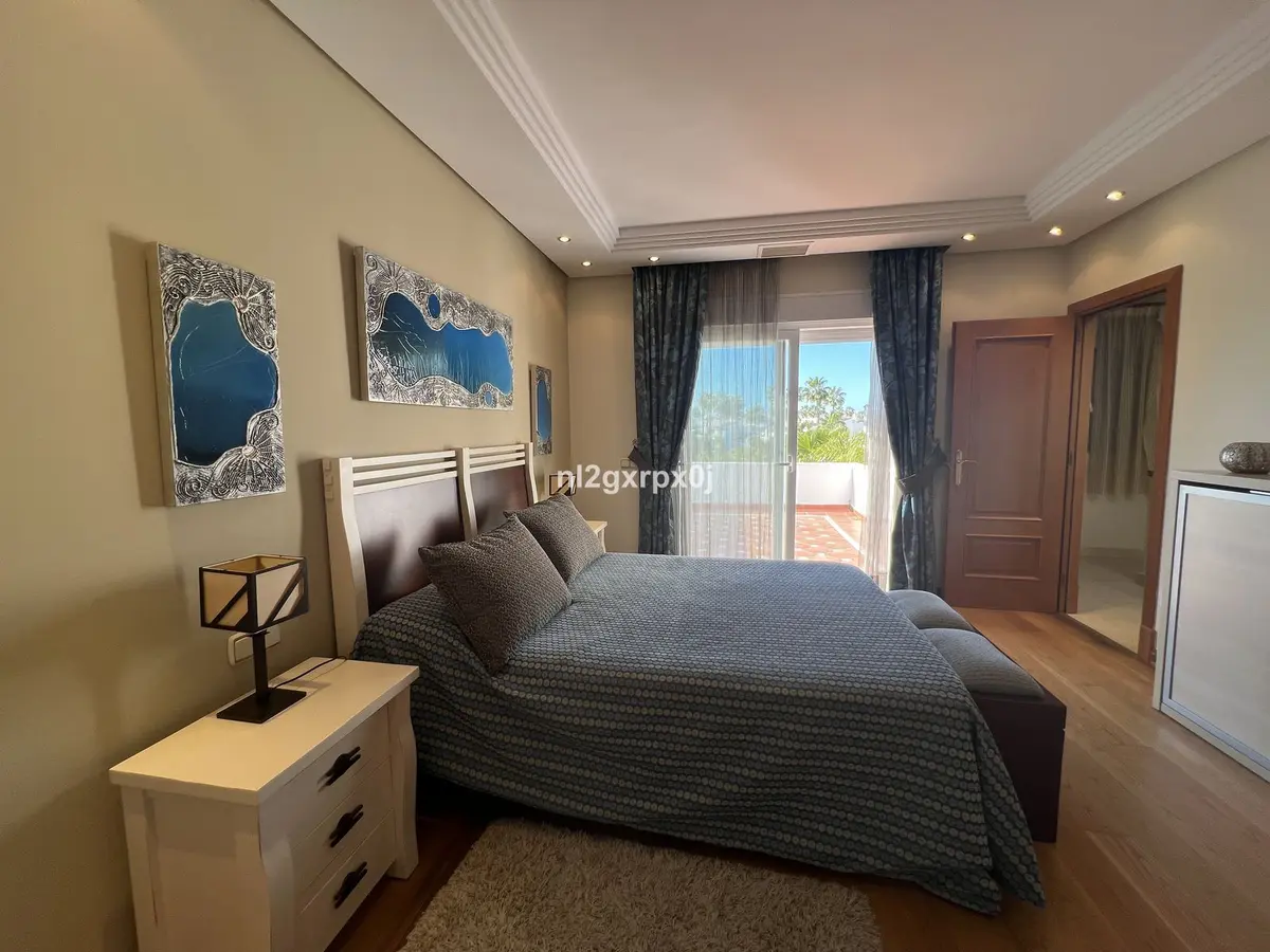 Semi-Detached House in Costalita