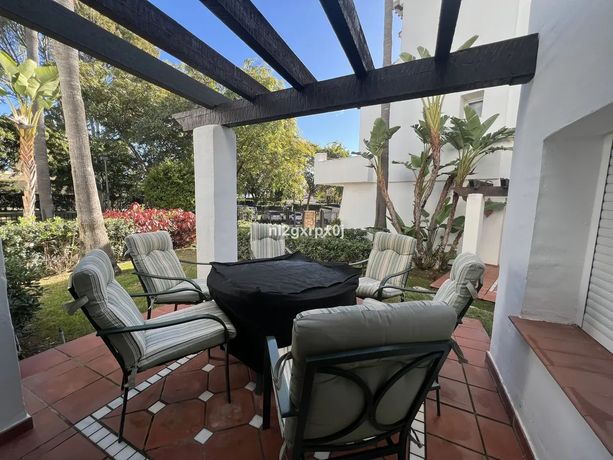 Semi-Detached House in Costalita