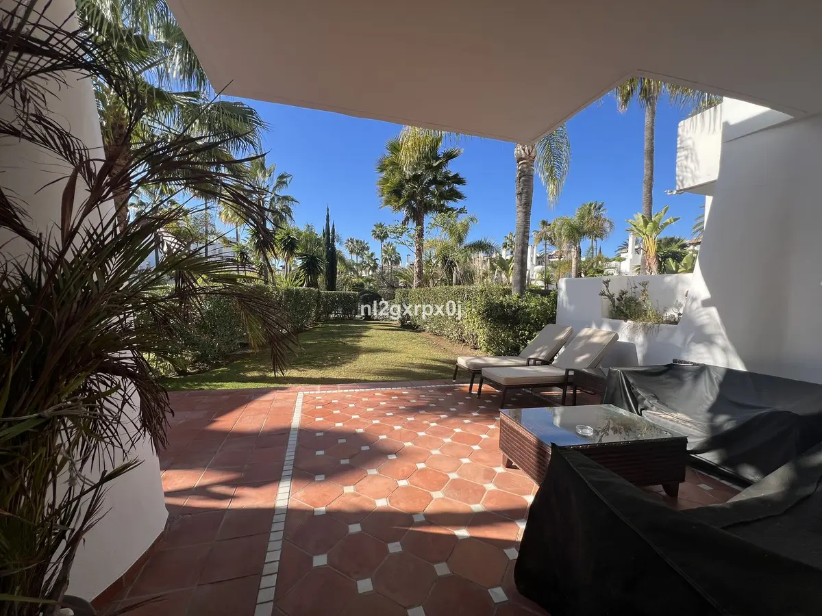 Semi-Detached House in Costalita
