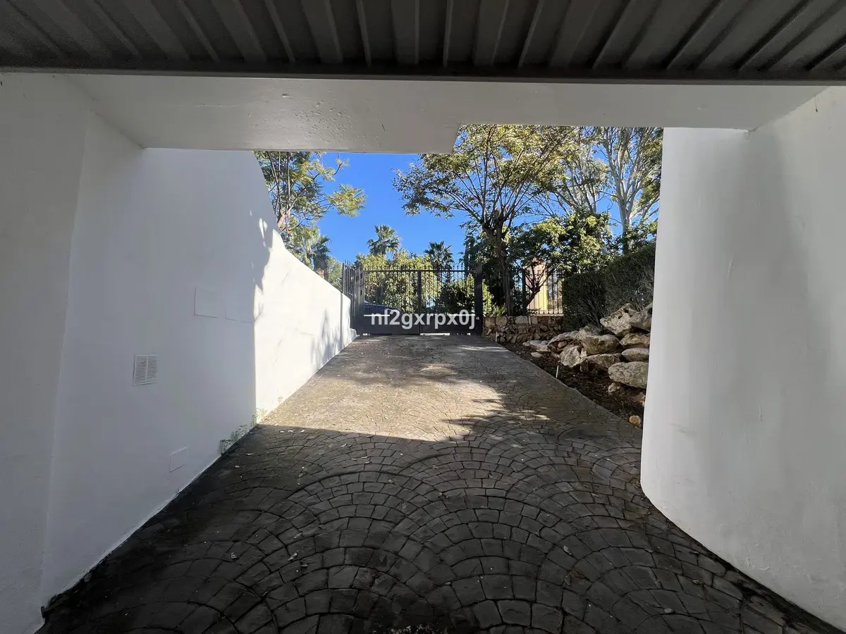 Semi-Detached House in Costalita