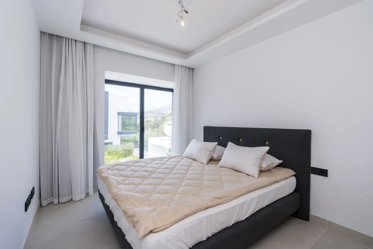 Semi-Detached House in Estepona
