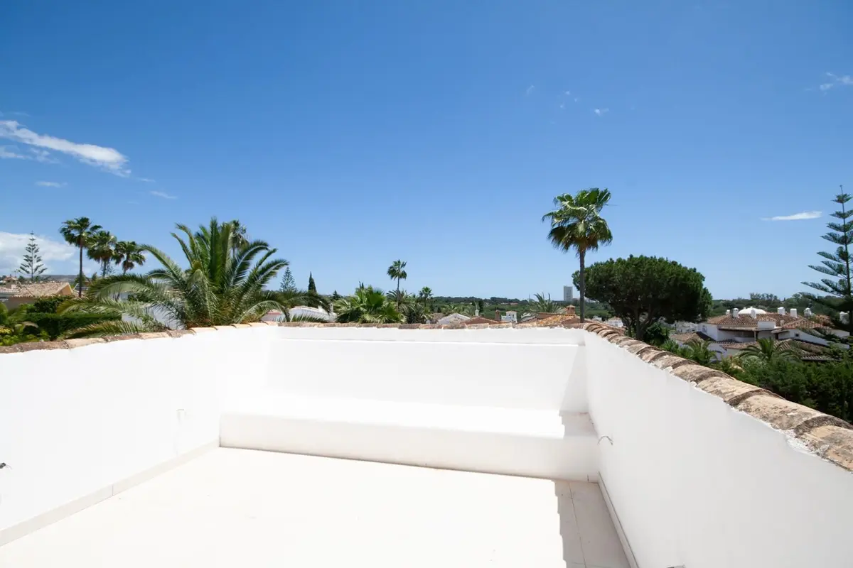 Detached Villa in Elviria