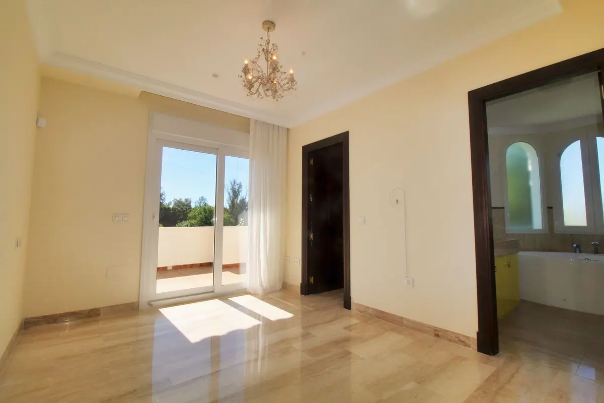 Detached Villa in Guadalmina Alta