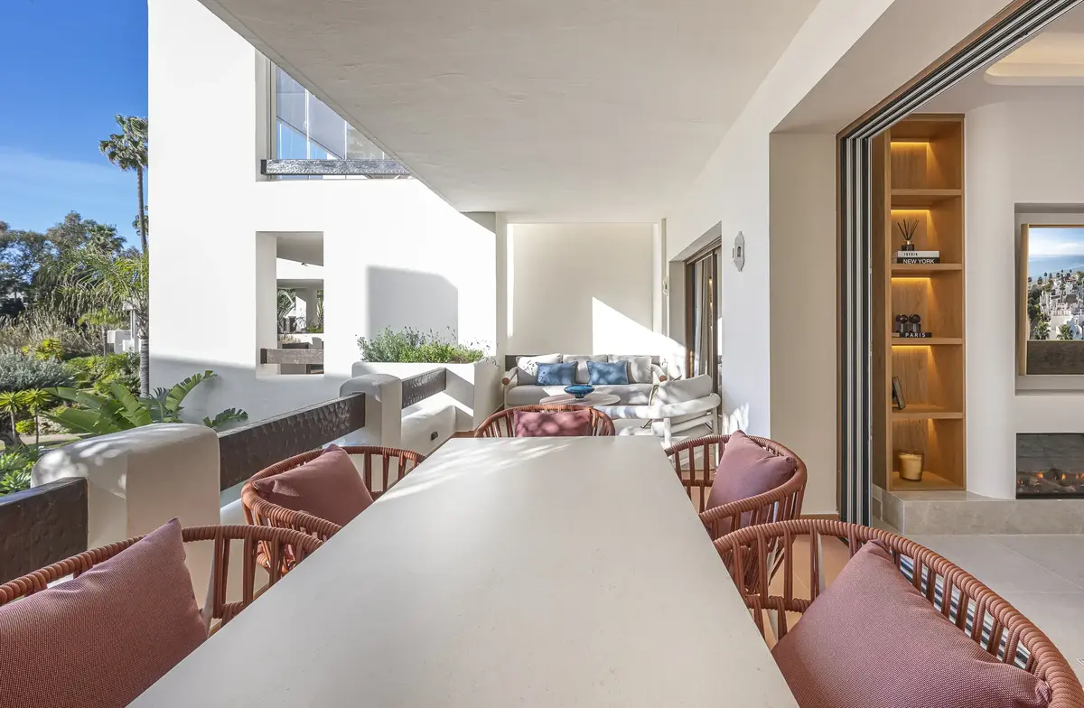 Middle Floor Apartment in Estepona