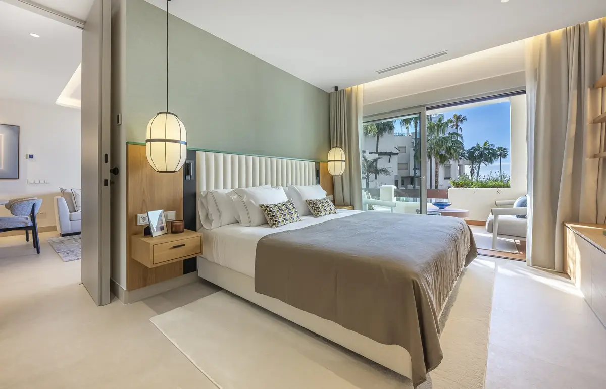 Middle Floor Apartment in Estepona