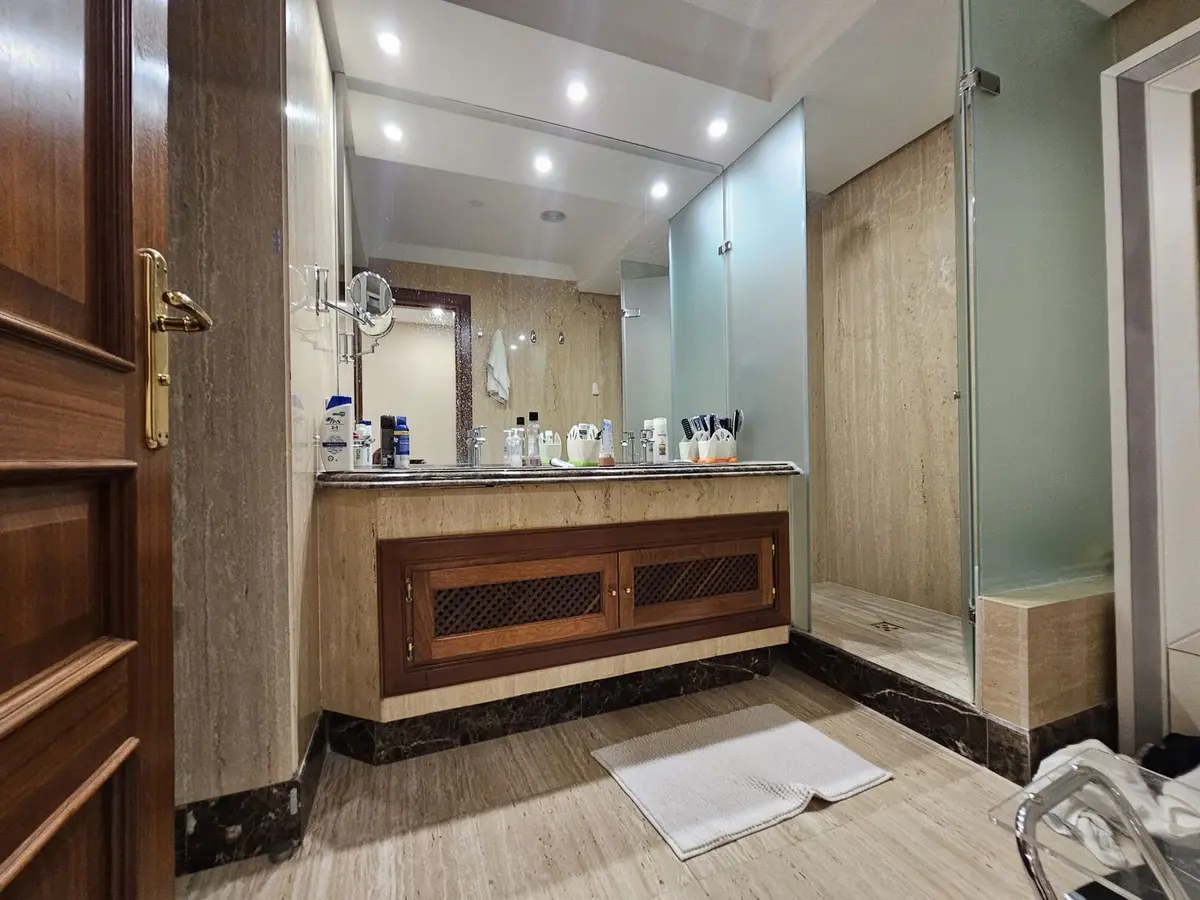 Middle Floor Apartment in Estepona
