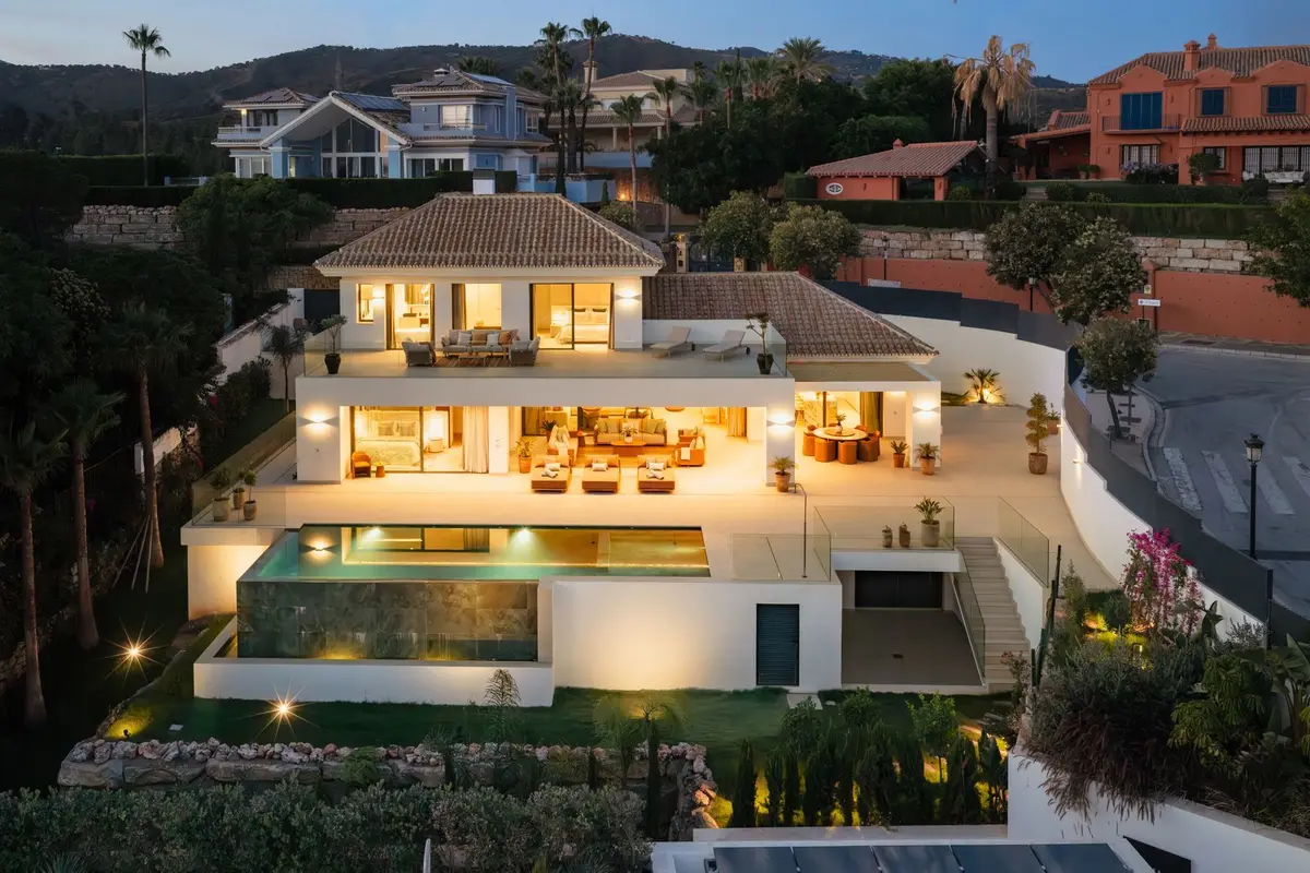 Detached Villa in Elviria