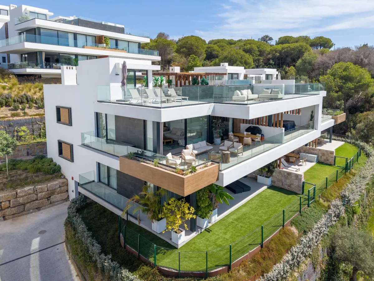 Penthouse Duplex in Artola