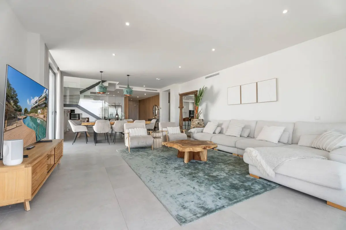 Penthouse Duplex in Artola