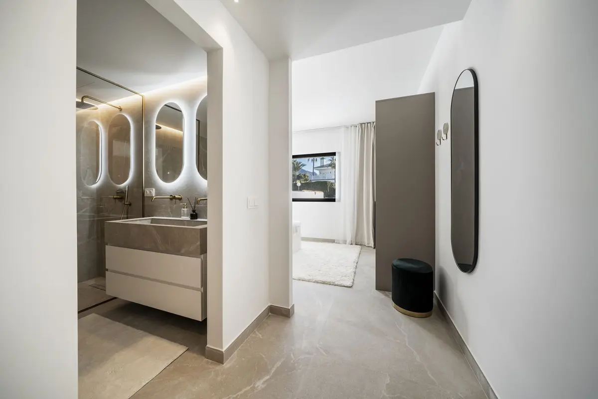 Townhouse in Nueva Andalucía