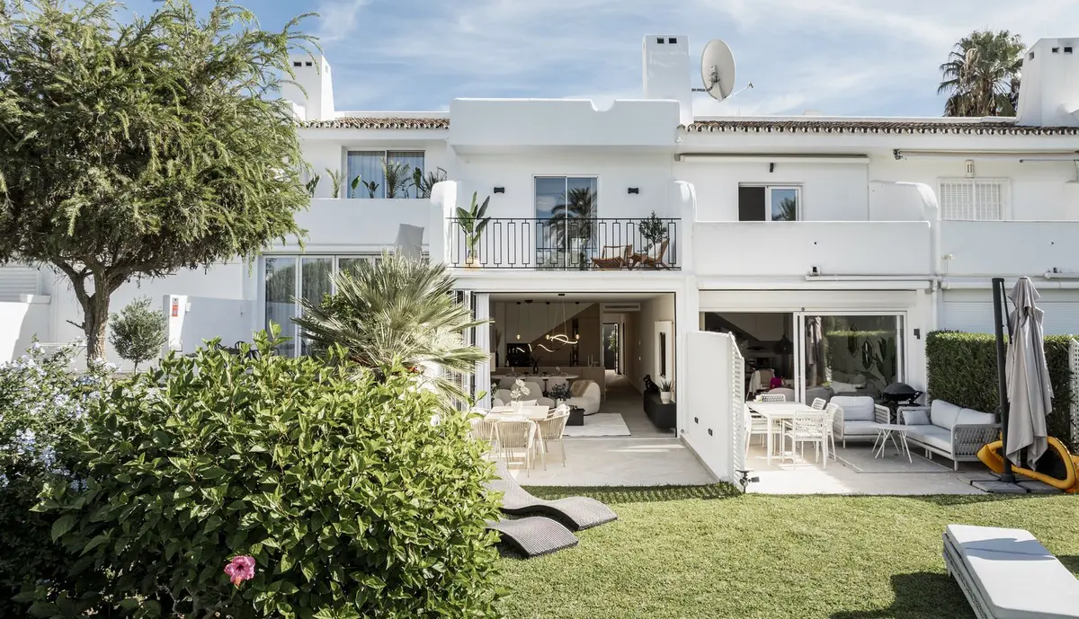 Townhouse in Nueva Andalucía