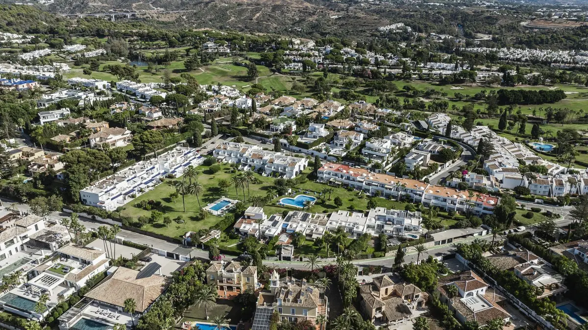Townhouse in Nueva Andalucía