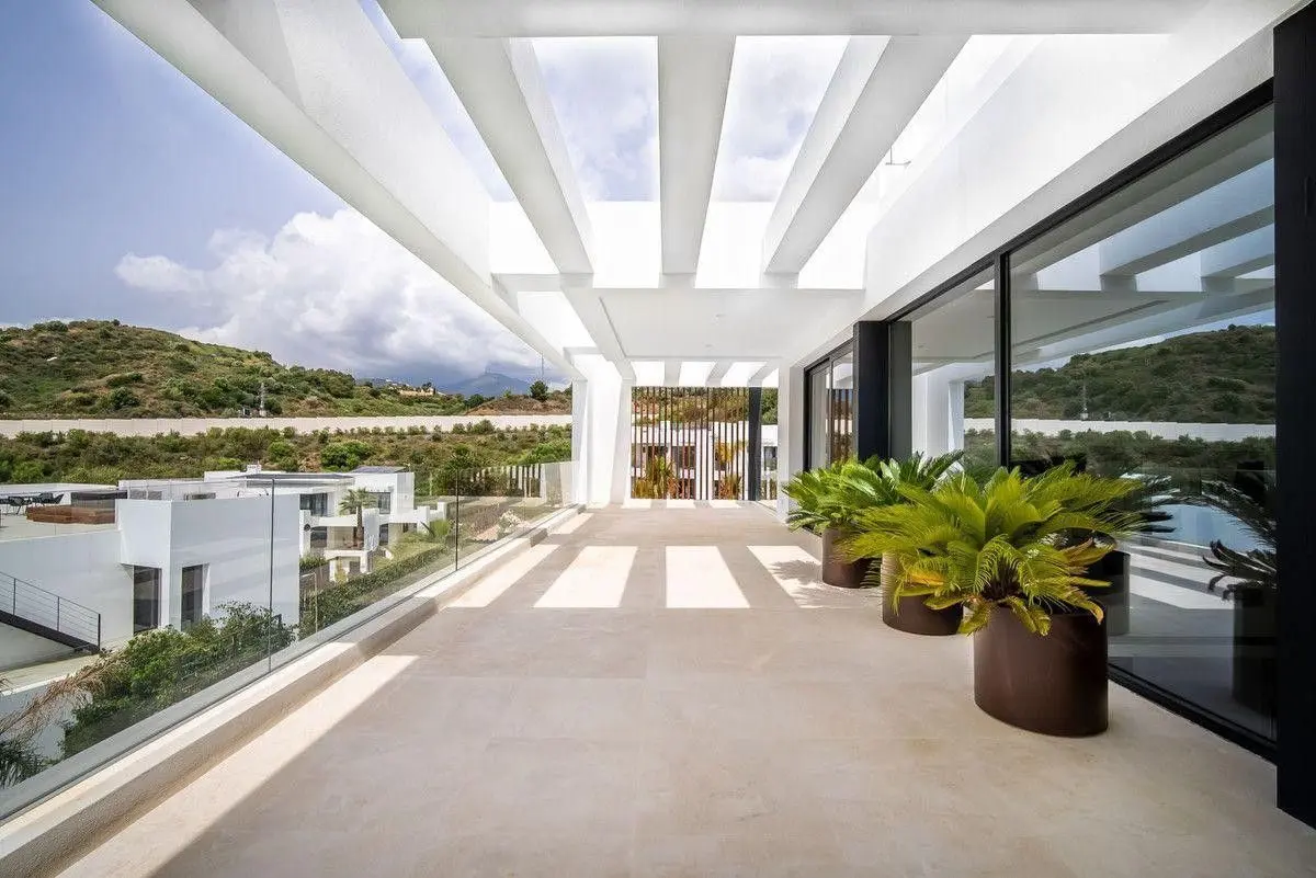 Detached Villa in Nueva Andalucía