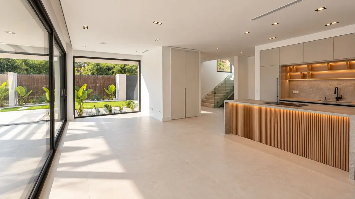Detached Villa in Nueva Andalucía