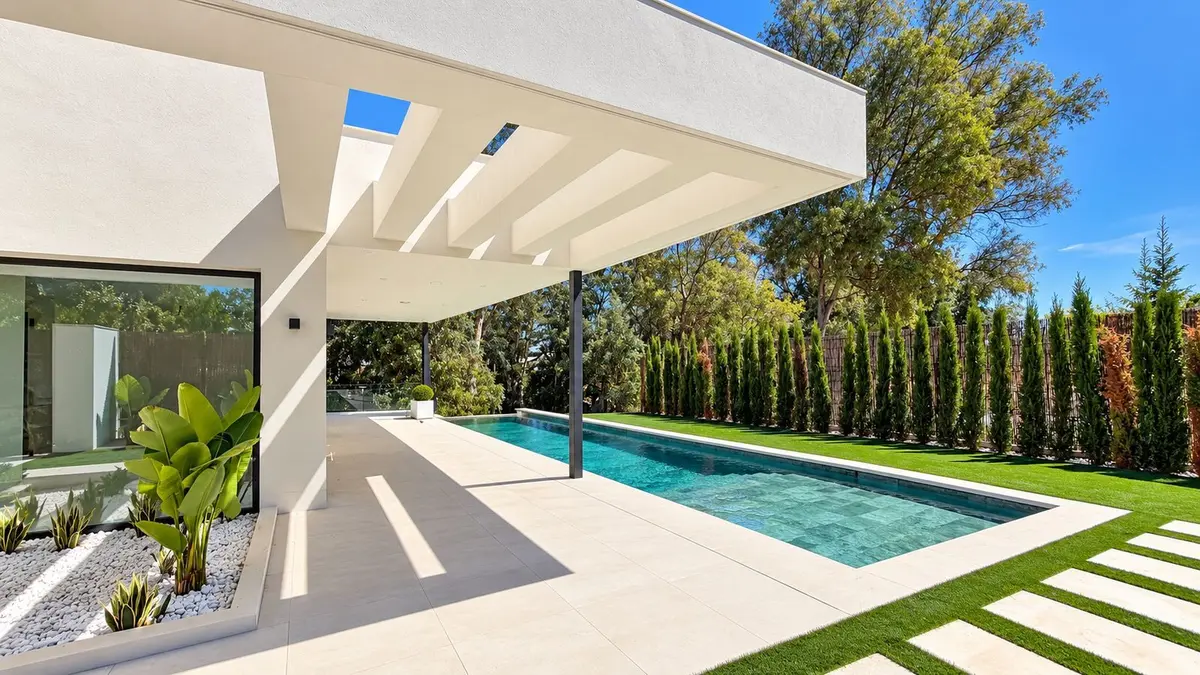 Detached Villa in Nueva Andalucía