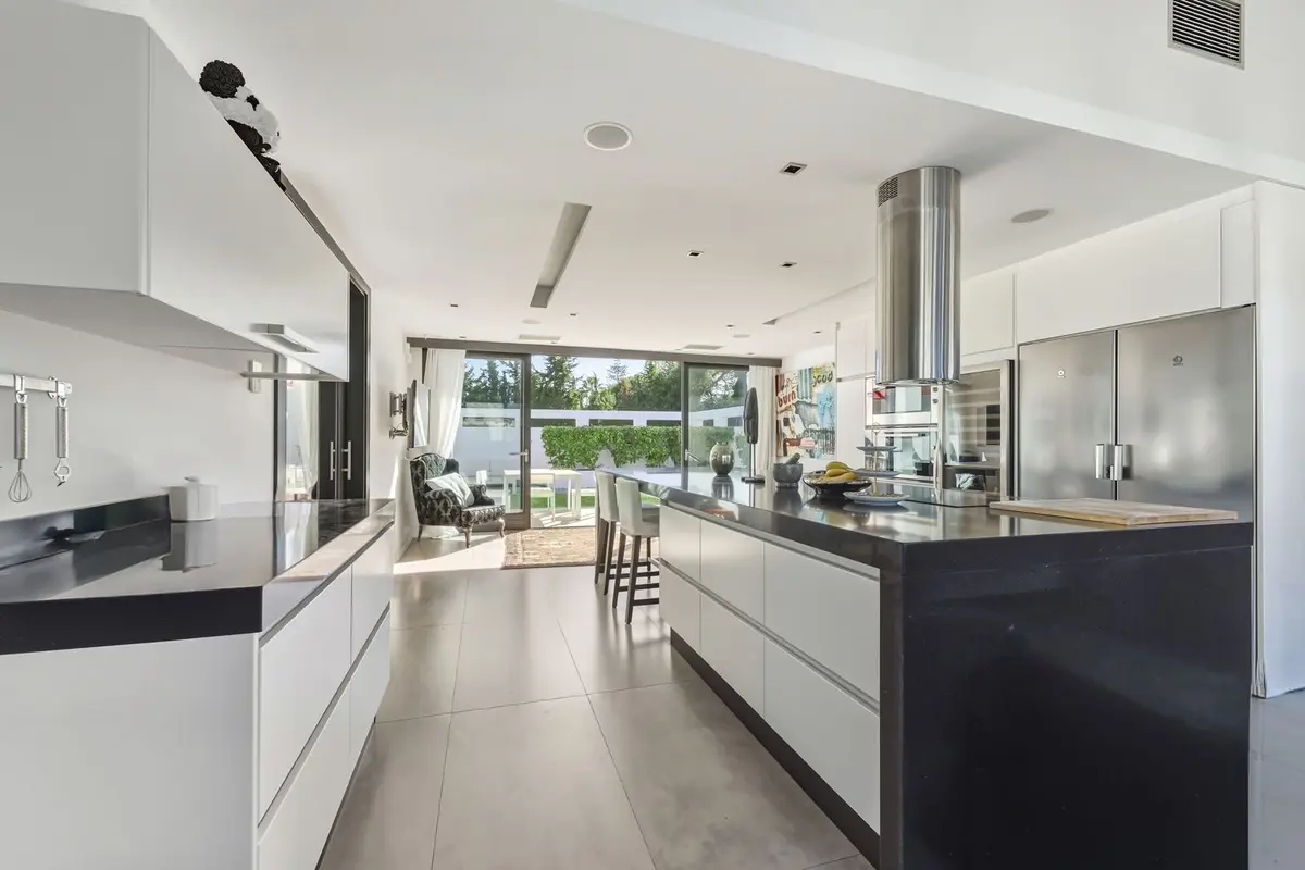 Detached Villa in Guadalmina Baja