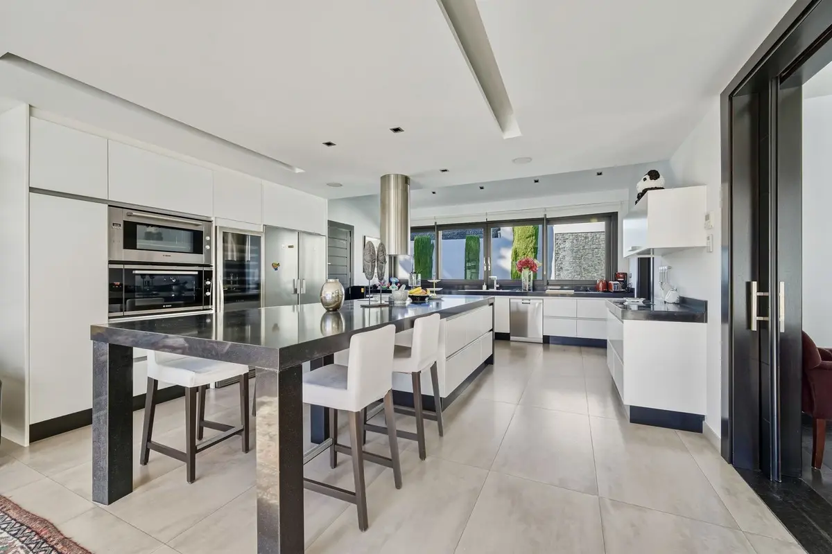 Detached Villa in Guadalmina Baja