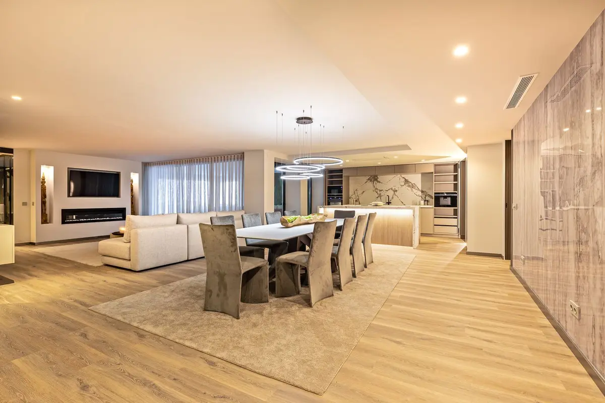 Top Floor Apartment in Puerto Banús