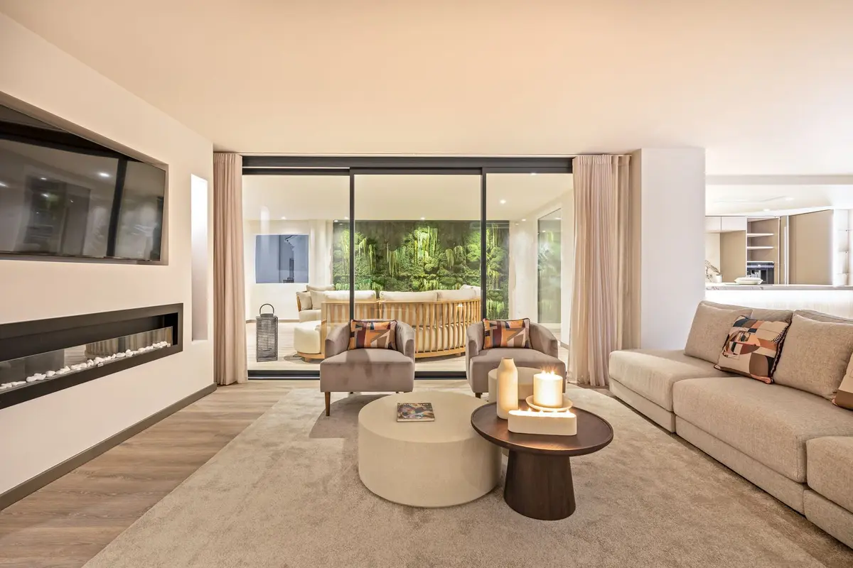 Top Floor Apartment in Puerto Banús