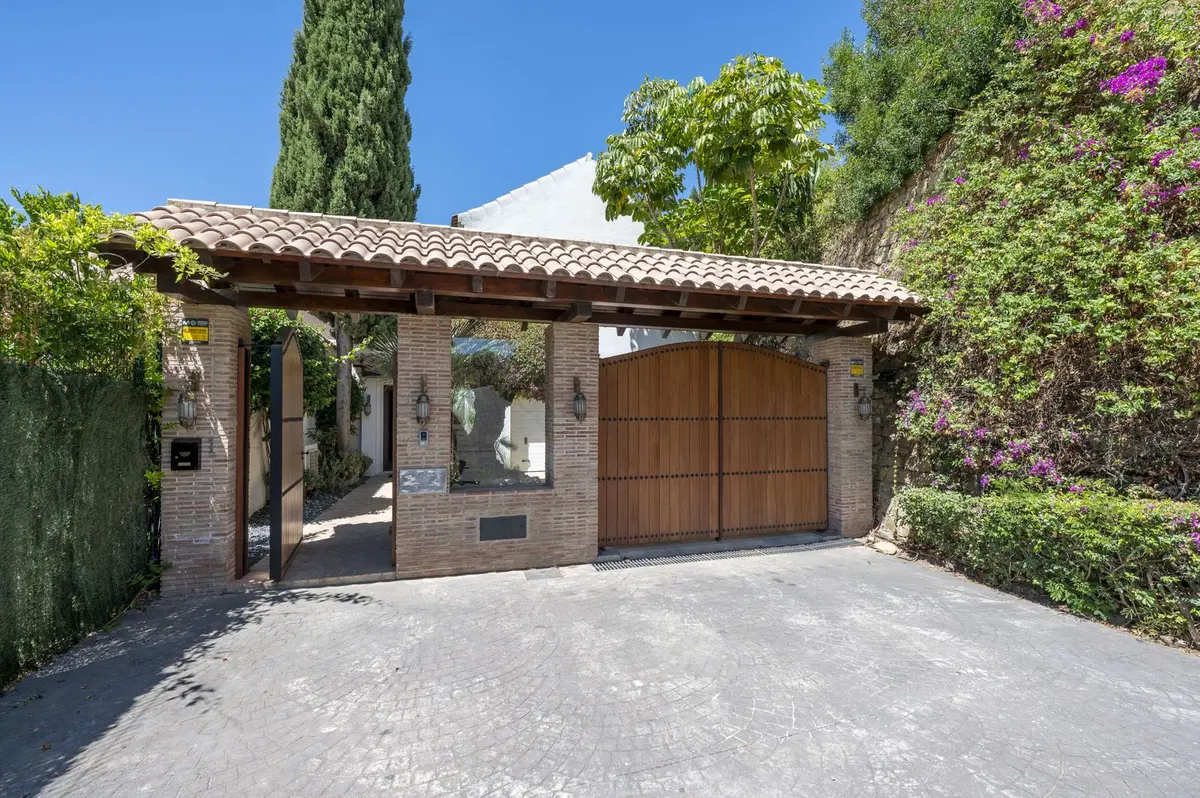 Detached Villa in Estepona