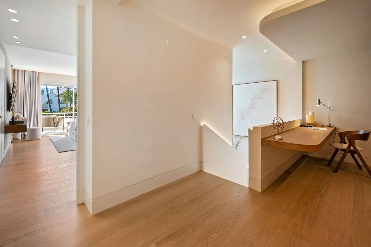 Duplex in Nueva Andalucía
