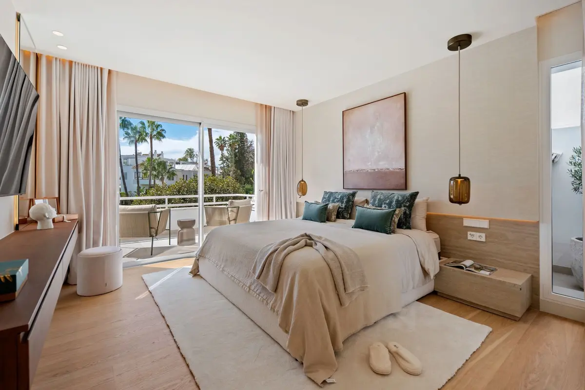 Duplex in Nueva Andalucía