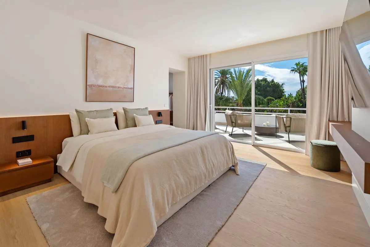 Duplex in Nueva Andalucía