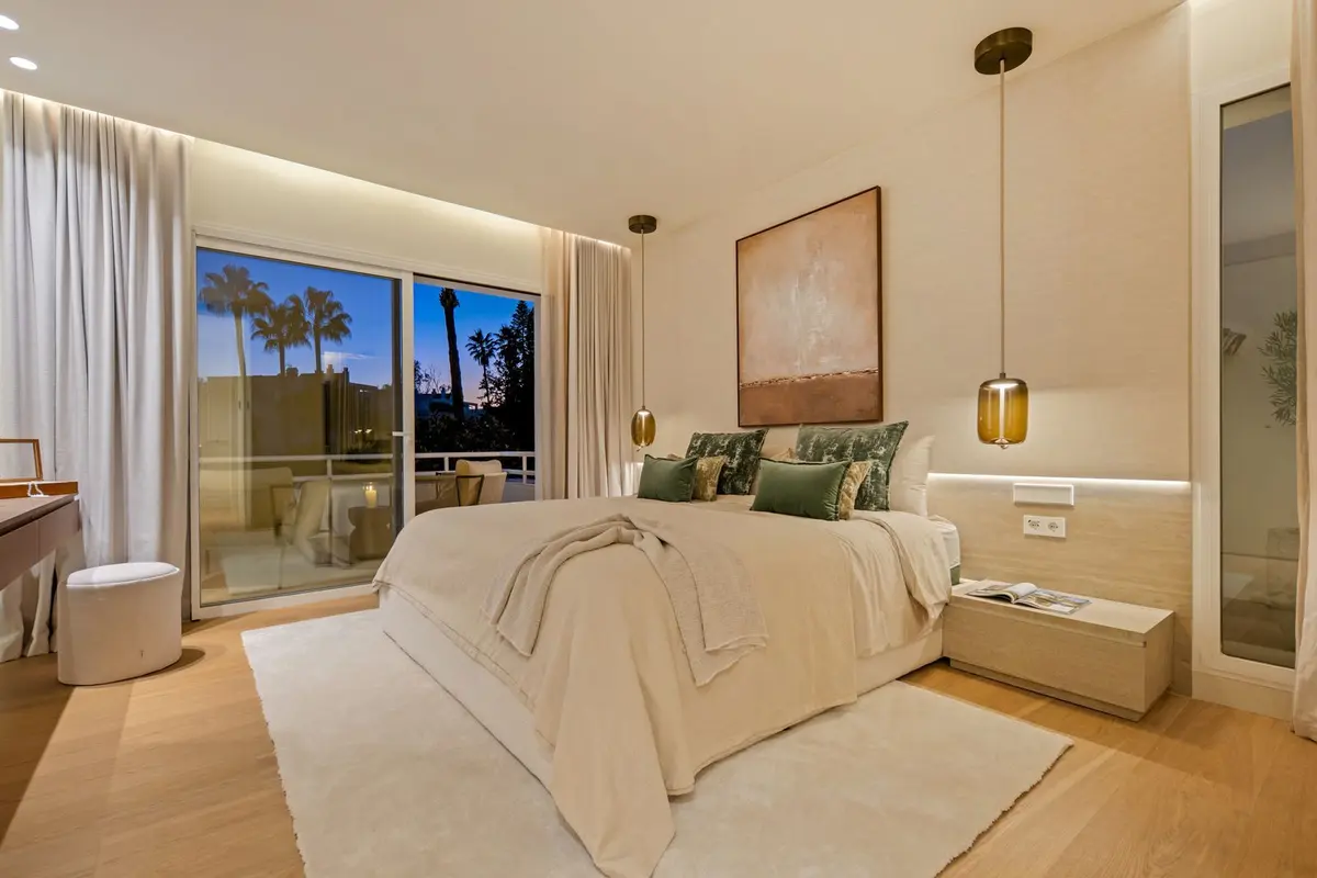 Duplex in Nueva Andalucía