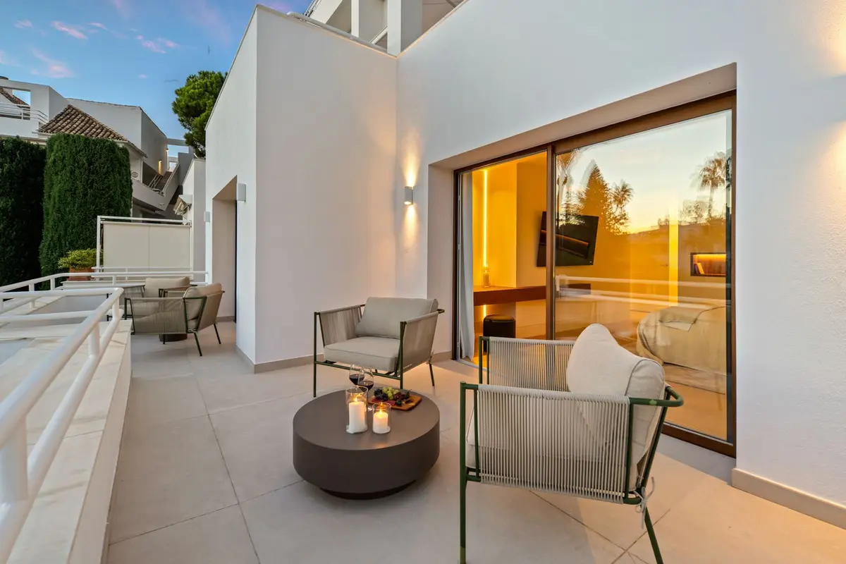 Duplex in Nueva Andalucía