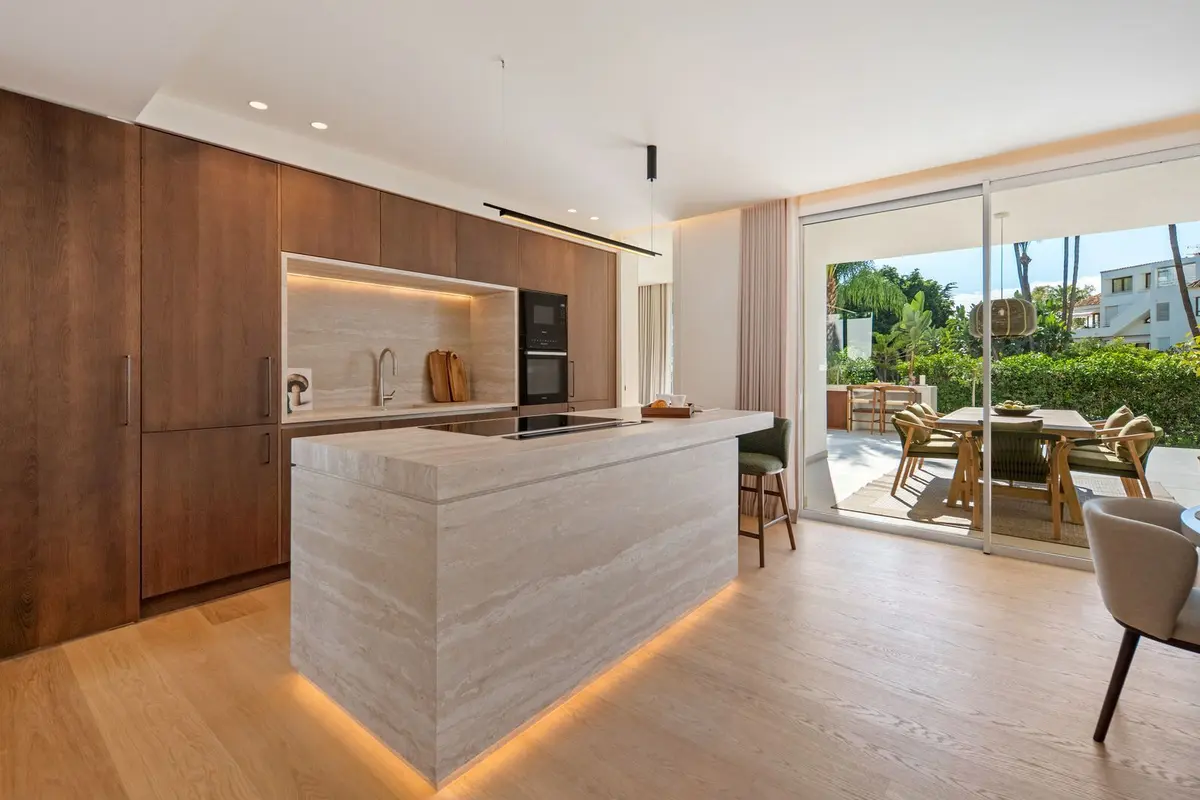 Duplex in Nueva Andalucía
