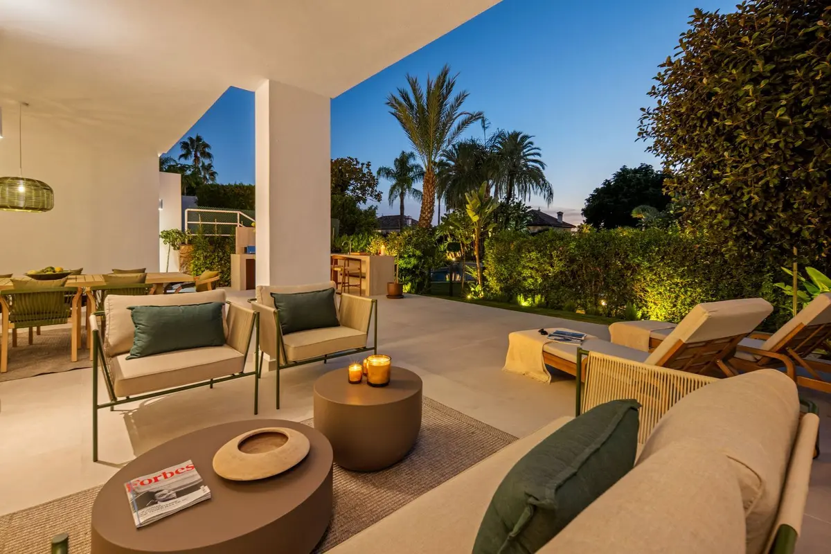 Duplex in Nueva Andalucía