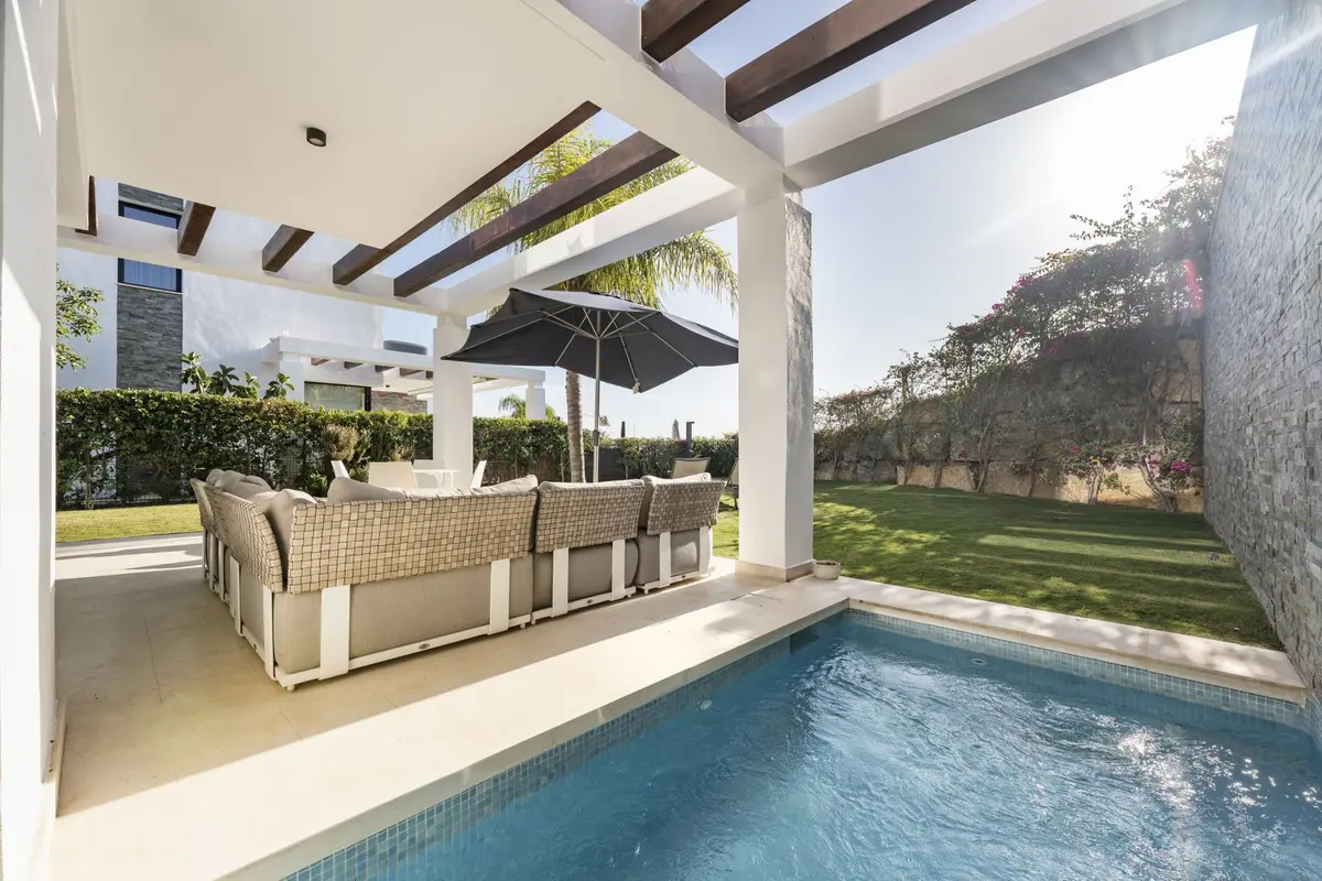Semi-Detached House in Cabopino