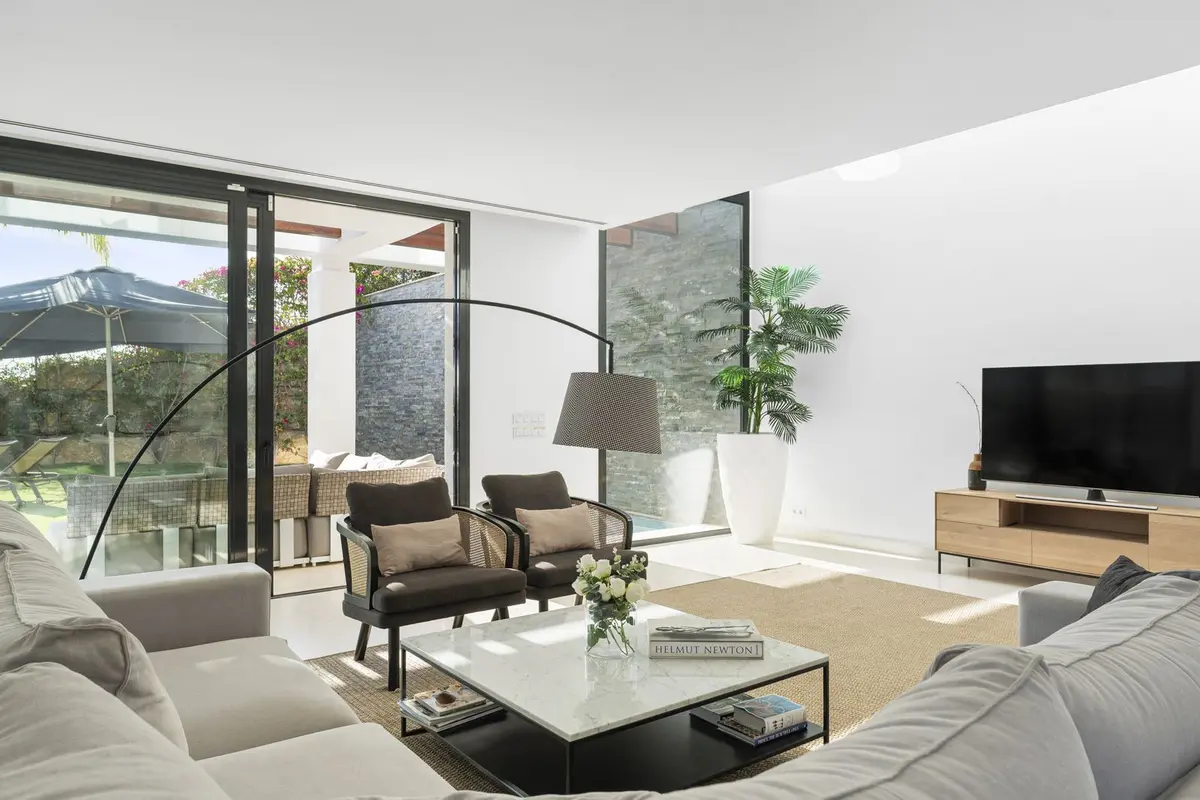 Semi-Detached House in Cabopino