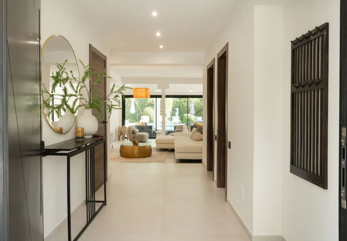 Detached Villa in El Paraiso