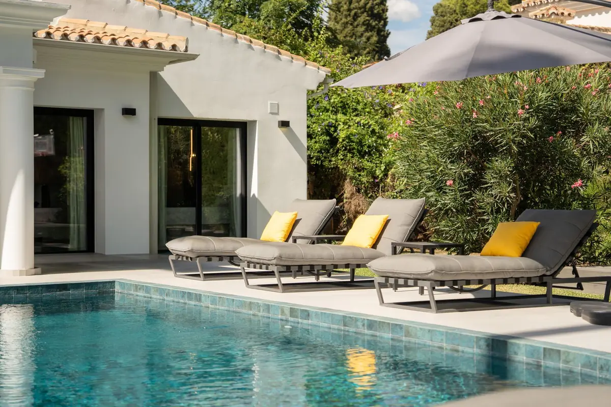 Detached Villa in El Paraiso